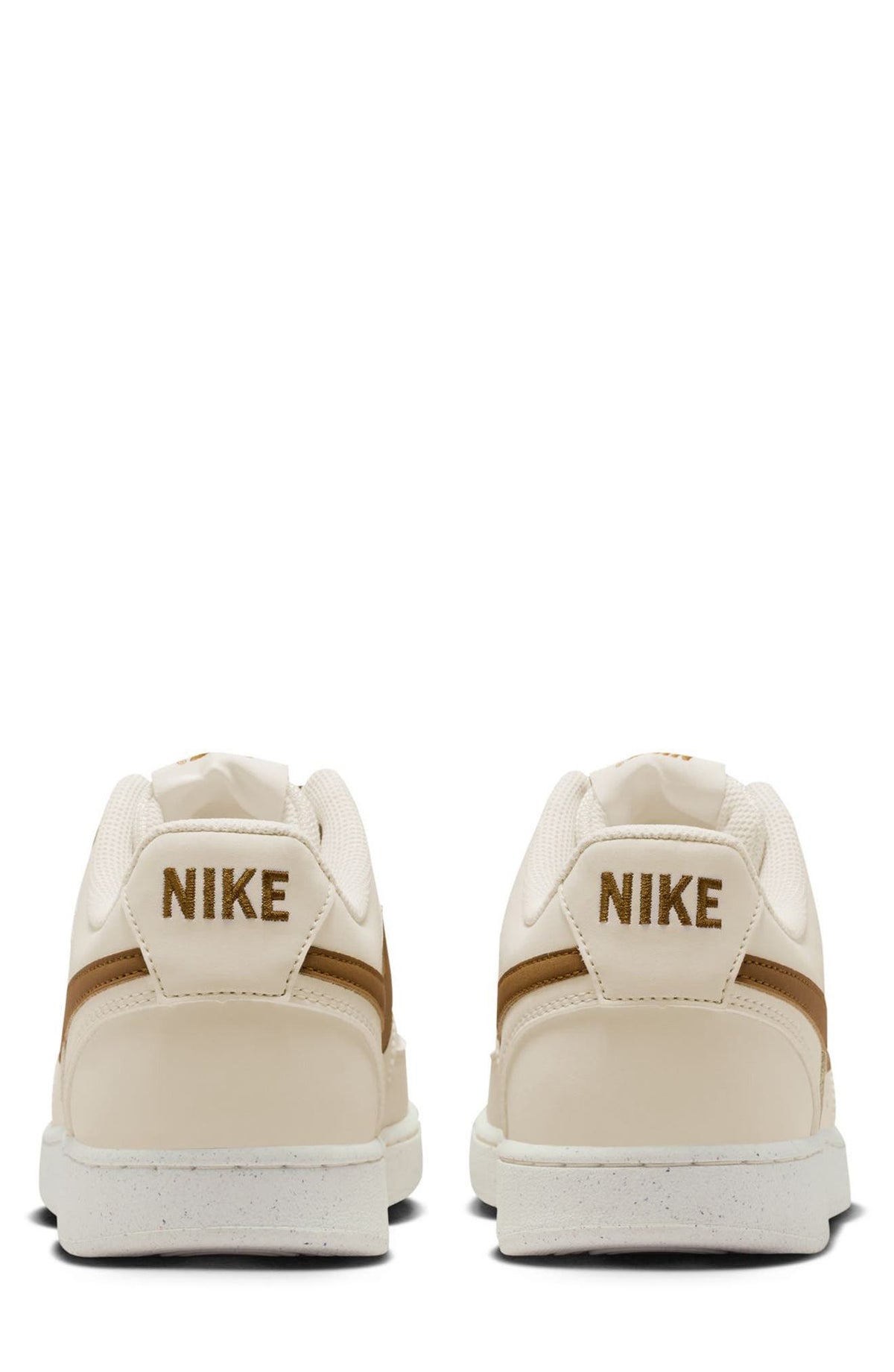 PALE IVORY/ GOLDEN HOPS