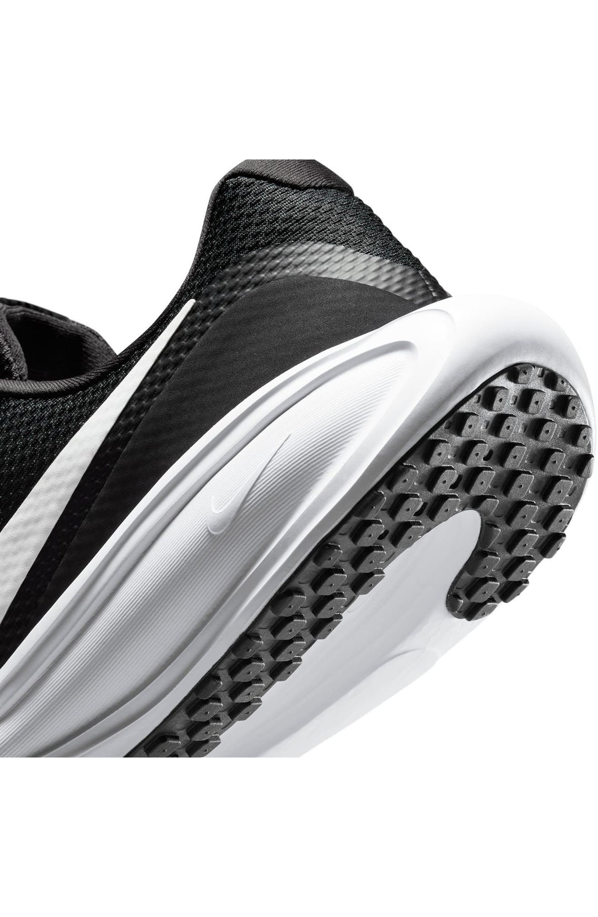 BLACK/ WHITE