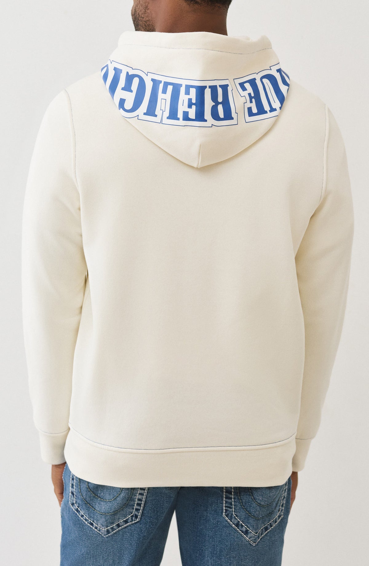 WINTER WHITE