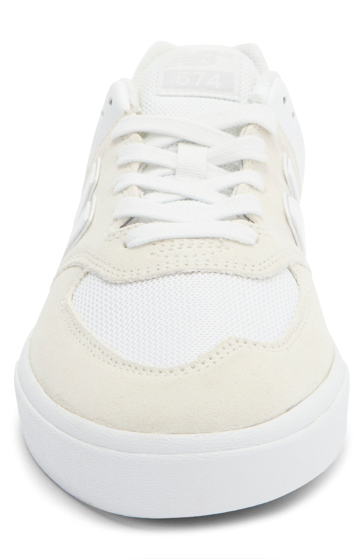 WHITE/ WHITE