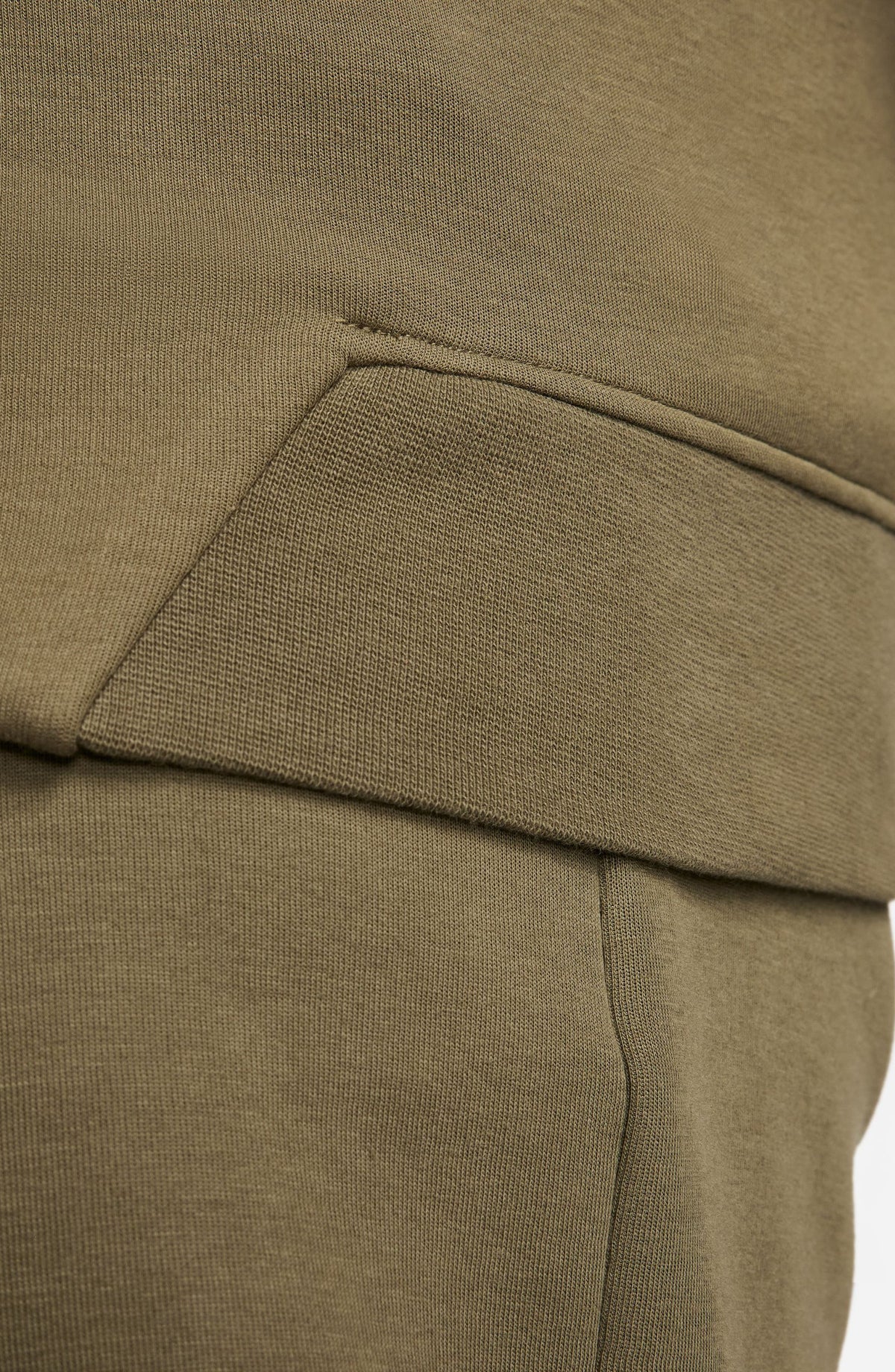 MEDIUM OLIVE/ BLACK