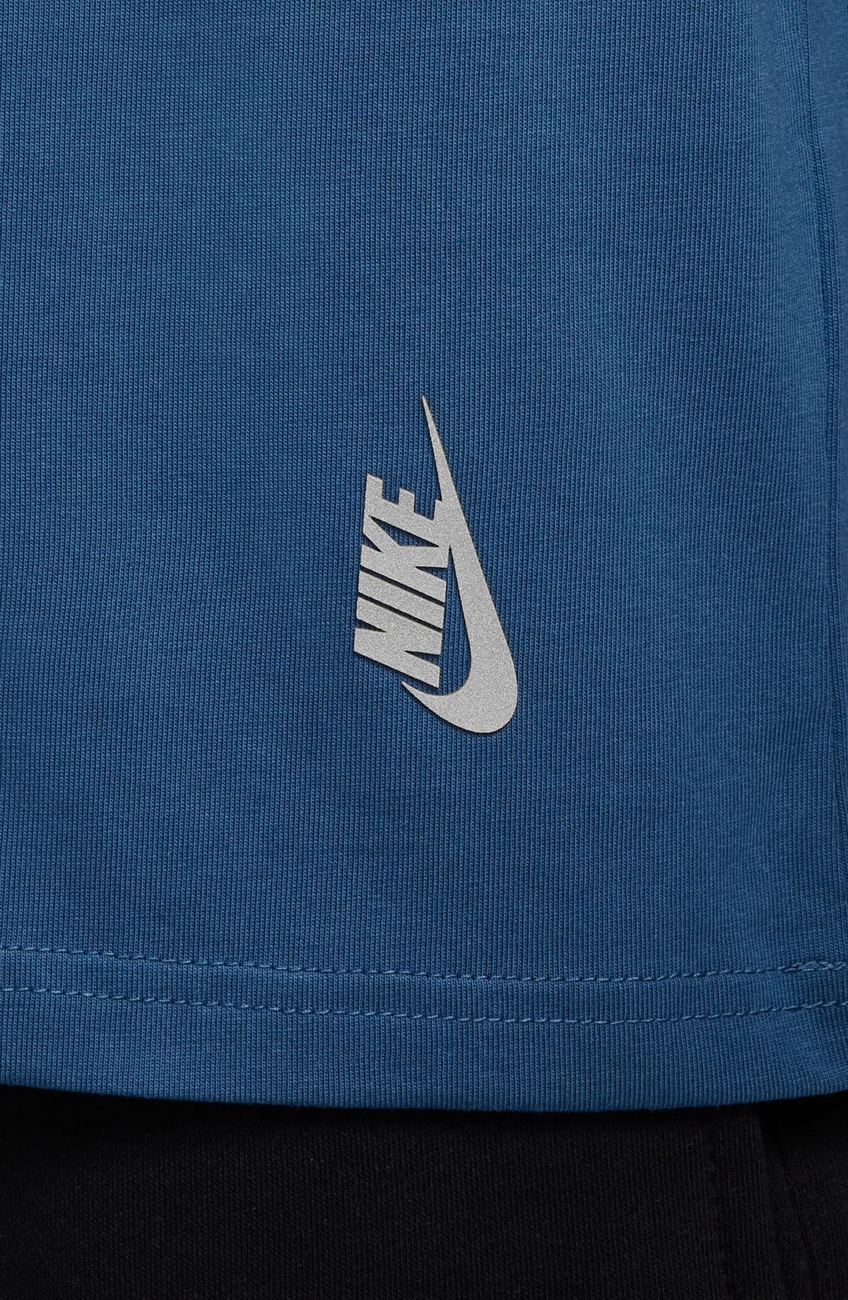 COURT BLUE