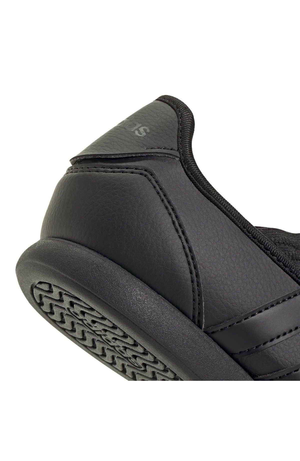 CORE BLACK