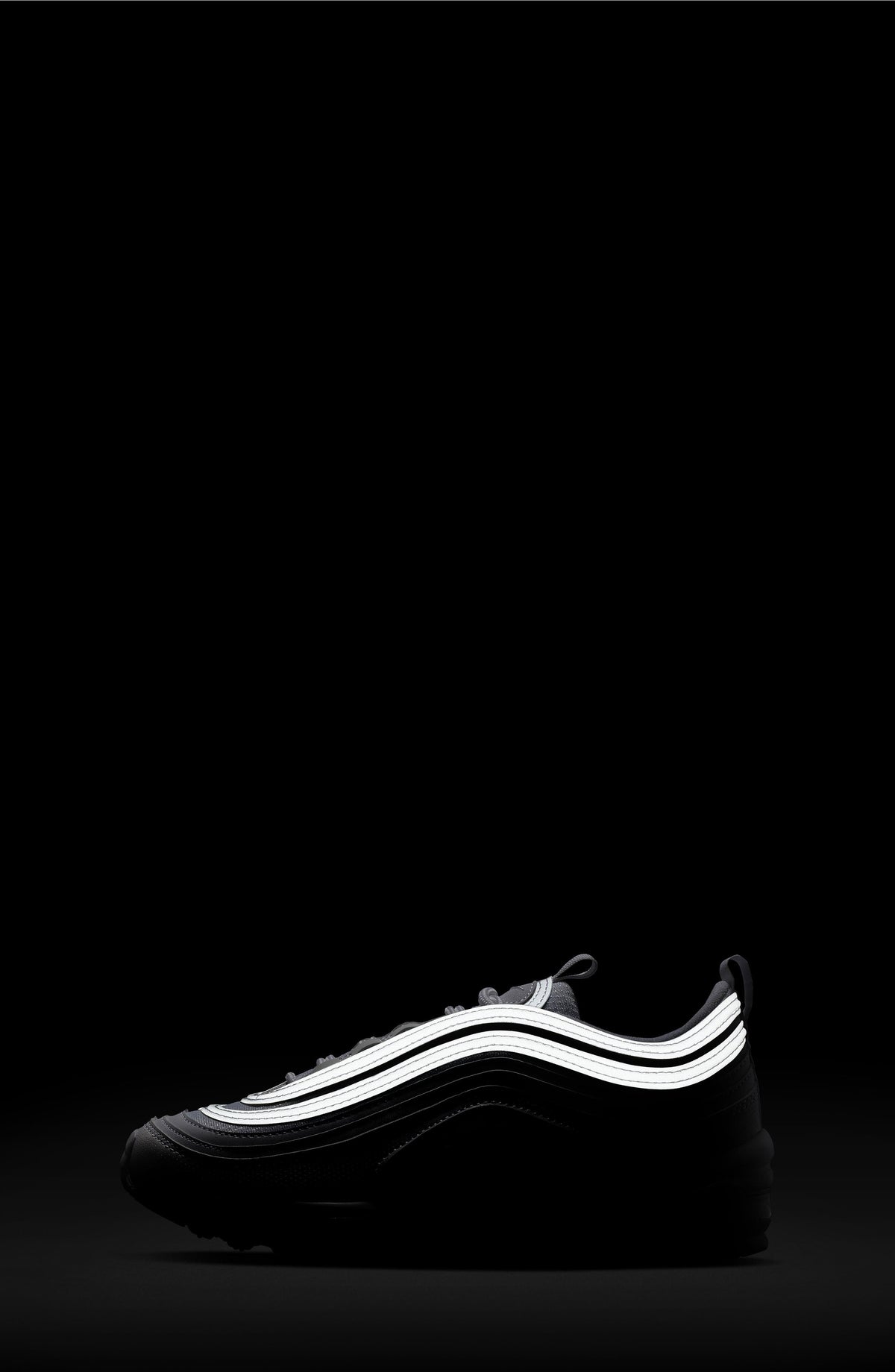 104 WHITE/WHITE