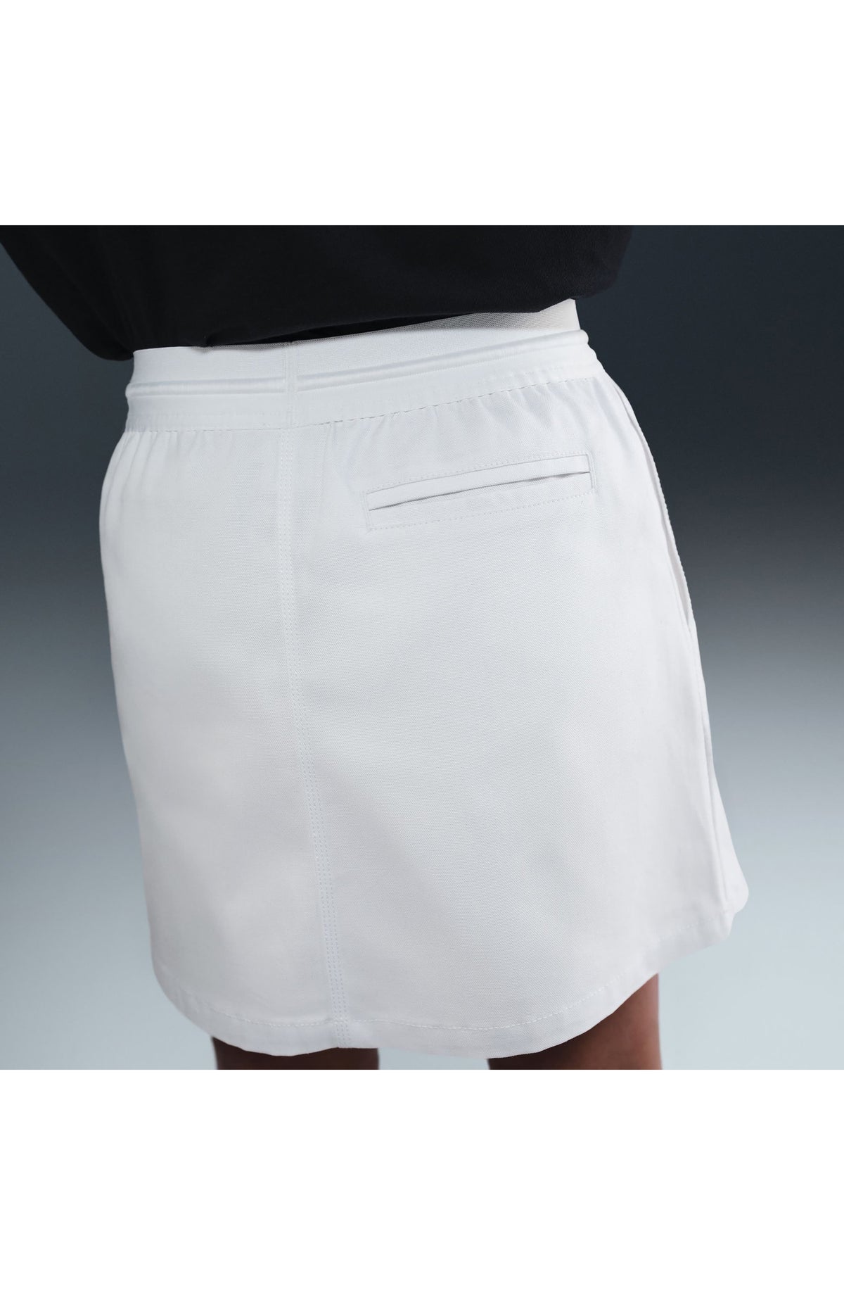 SUMMIT WHITE/ BLACK
