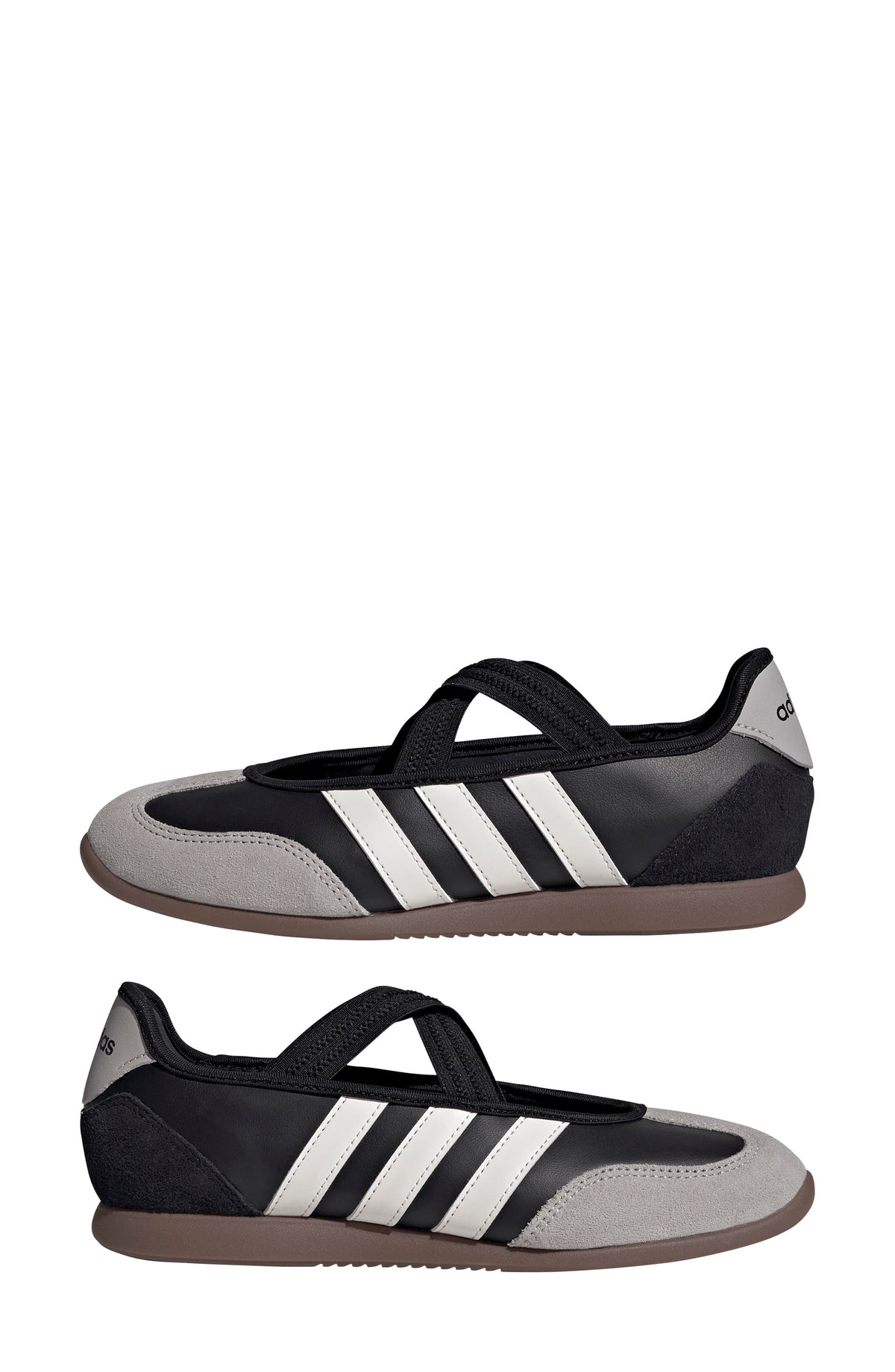 CORE BLACK/ CORE WHITE/ GUM5
