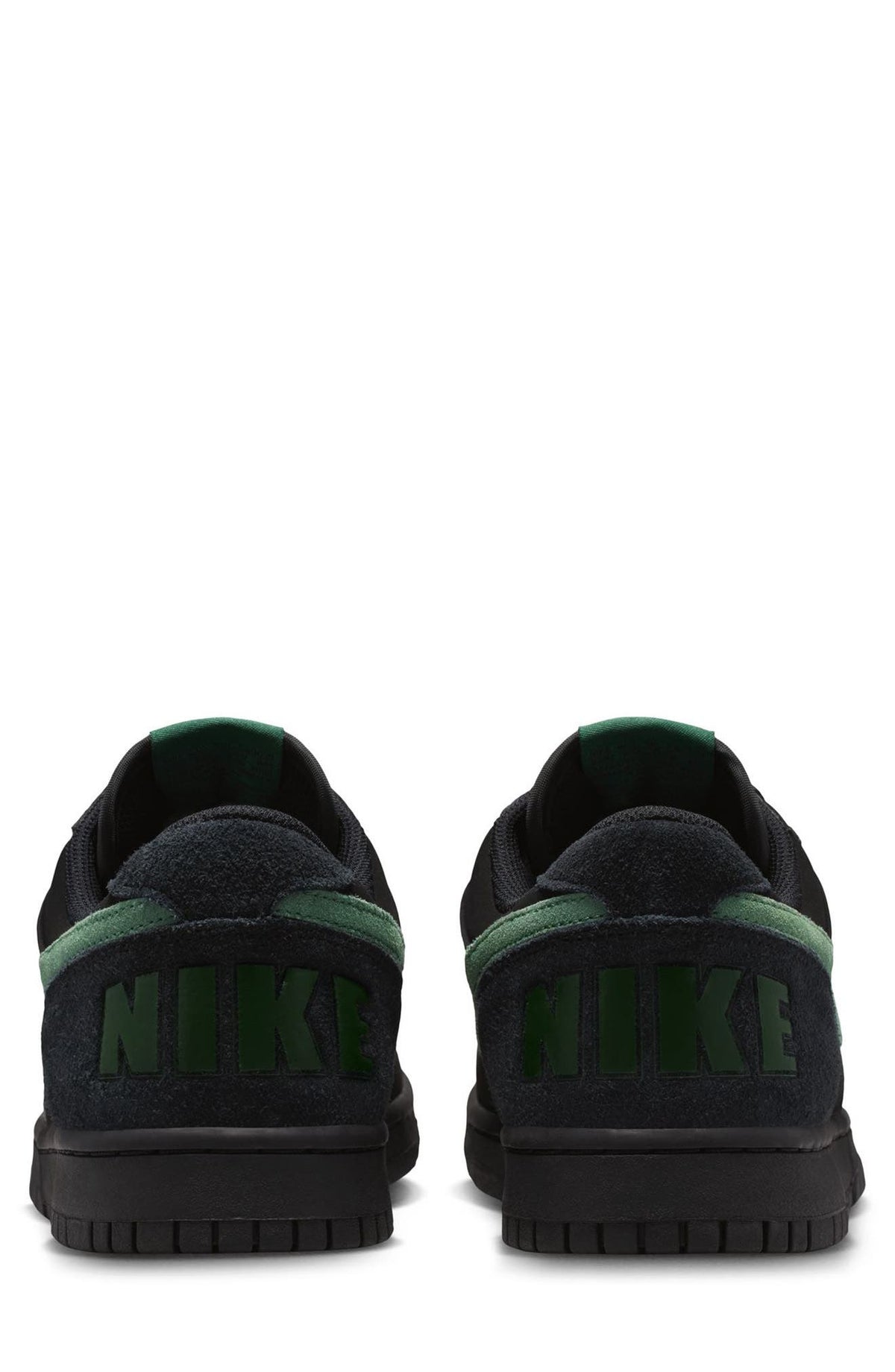 BLACK/ FIR